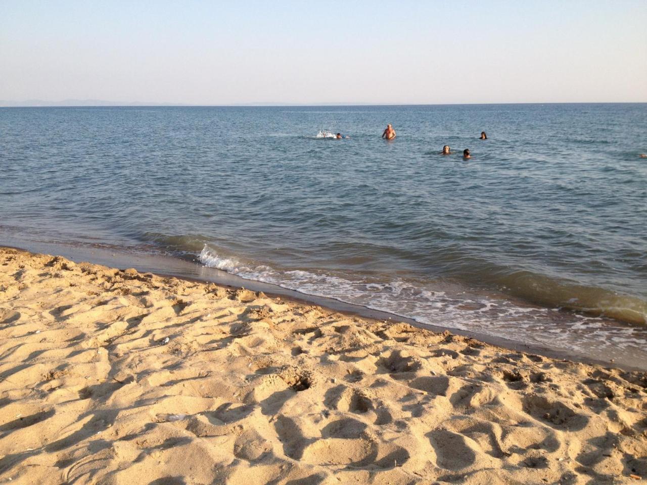 אפרטהוטל Vakif Saros Aslan Apart חדר תמונה