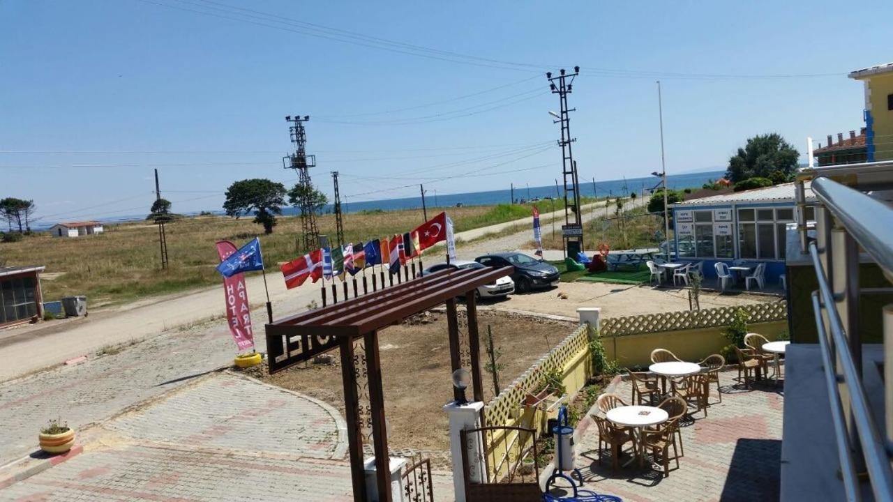 אפרטהוטל Vakif Saros Aslan Apart מראה חיצוני תמונה